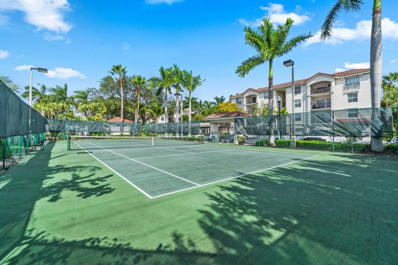 057-1302TuscanyWay-BoyntonBeach-FL-33435