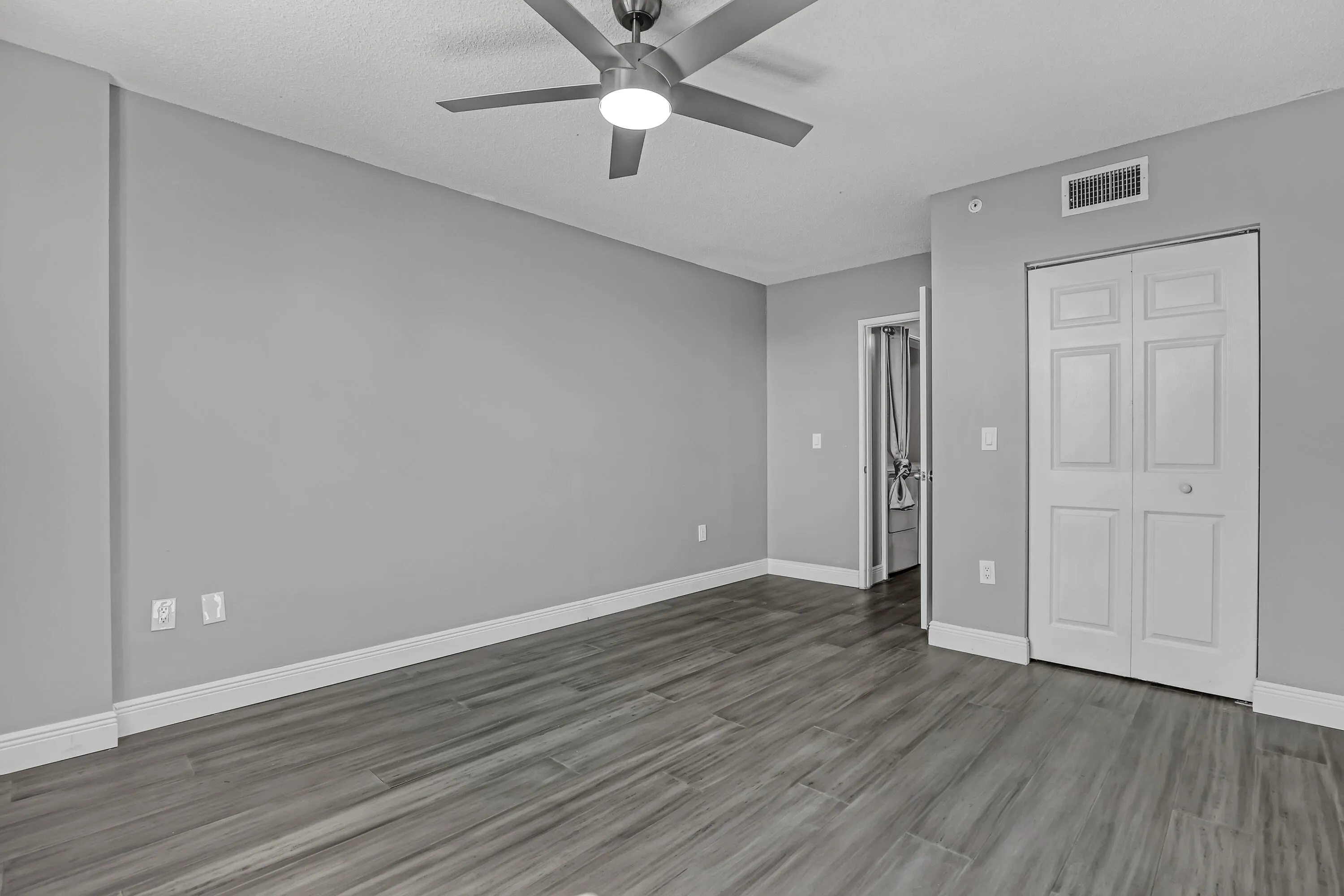 651 Okeechobee #403 (26)