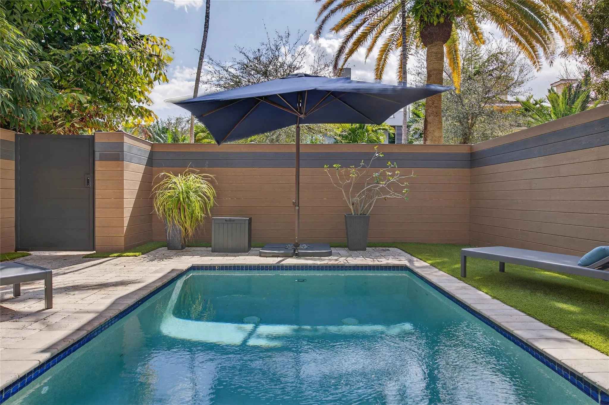 Property photo 77