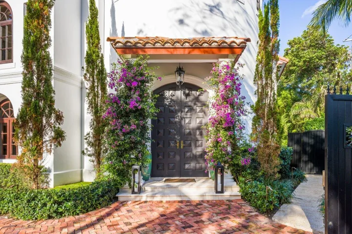 002A1-350EastOceanAvenue-Lantana-FL-3346