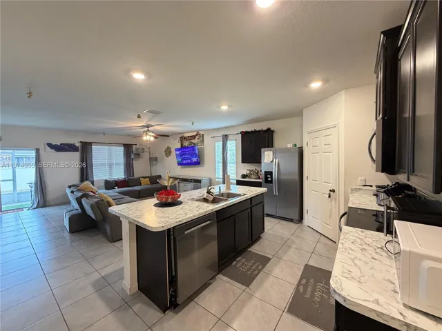 Photo 56