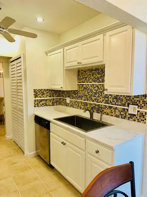 Kitchen 4