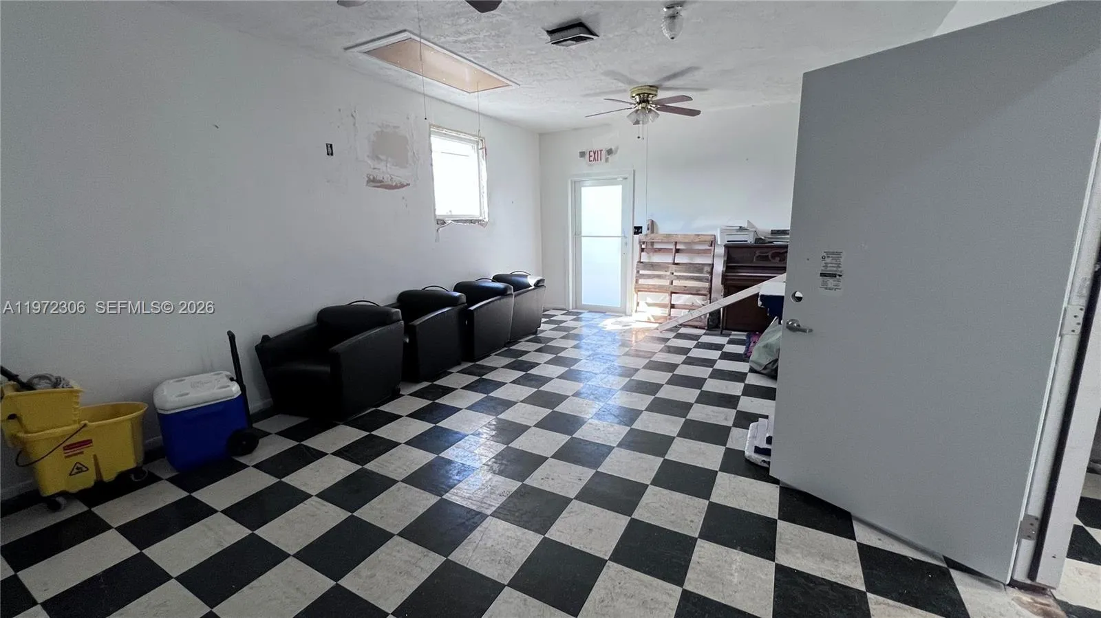 Property photo 28