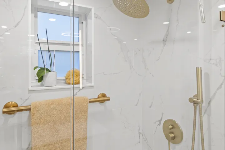 Master Shower
