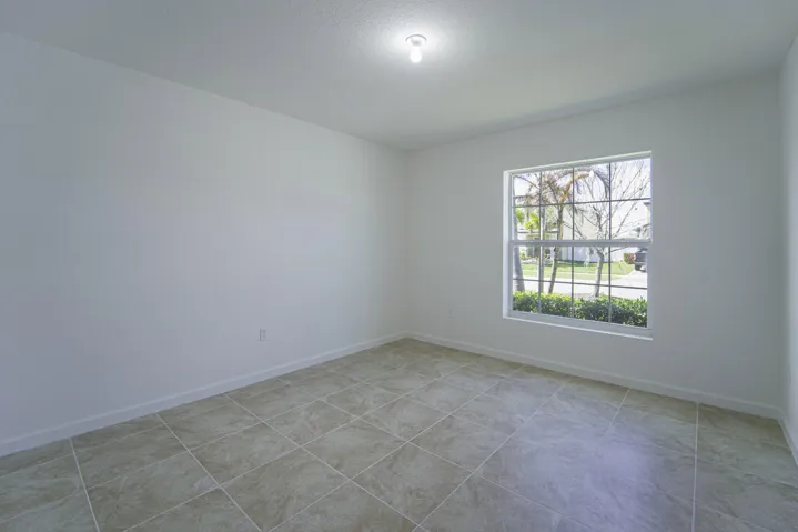 17_bedroom 3