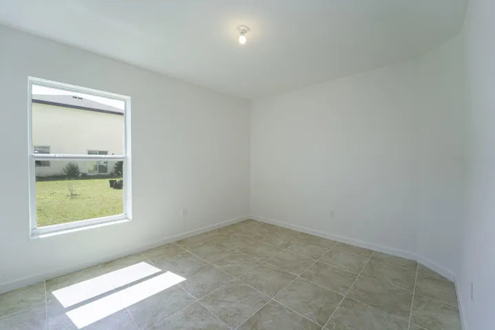 14_bedroom 2