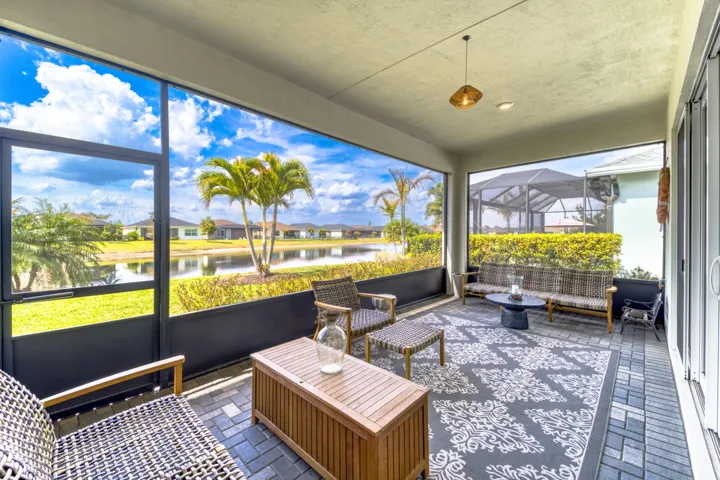 Screened In Lanai