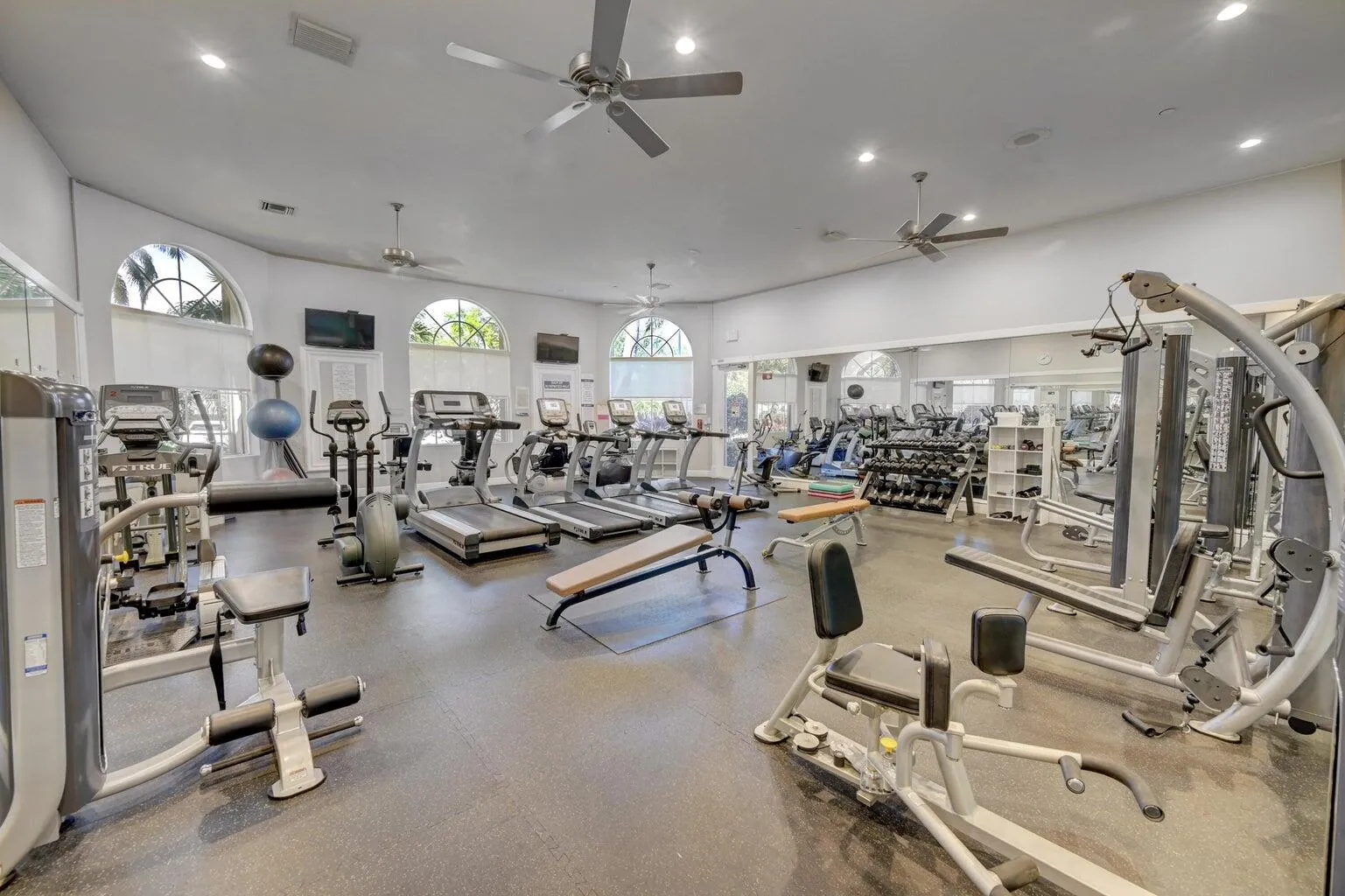Property photo 35
