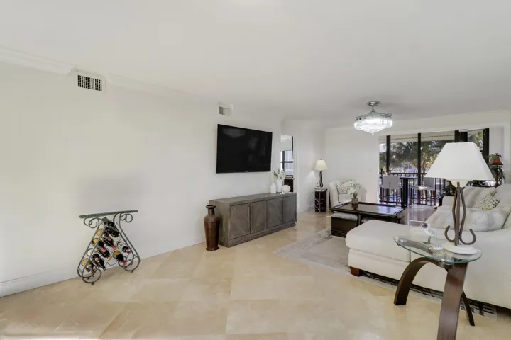Living/Dining