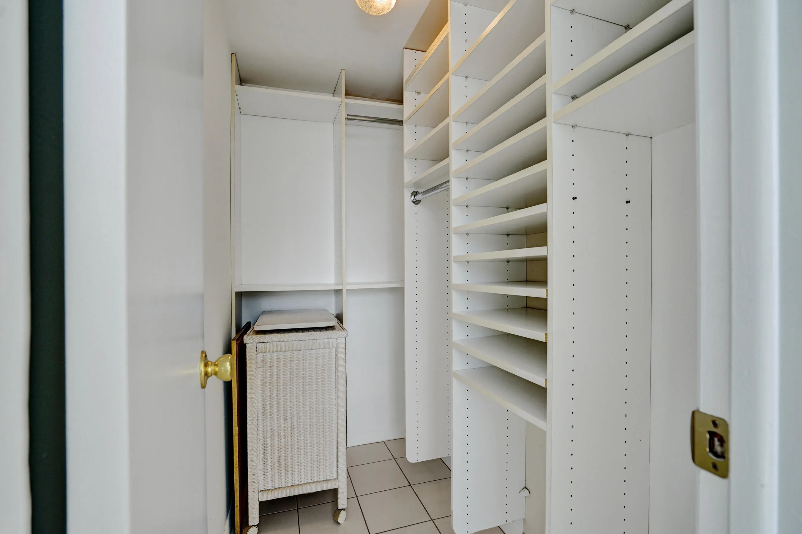 primary bedroom walk in closet