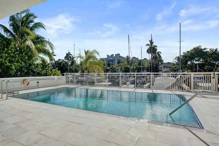 2nd floor pool deck