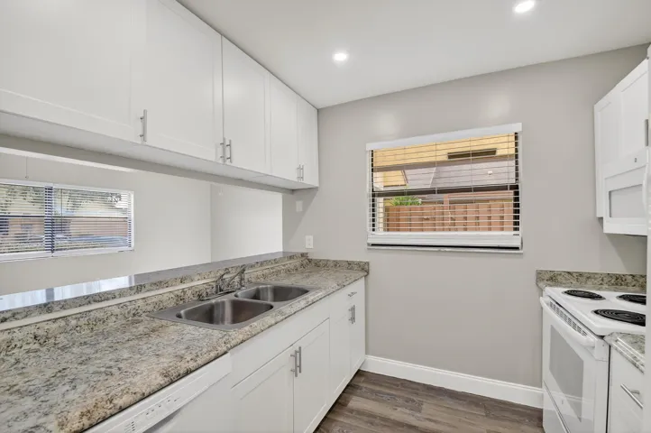 Double Sinks, New faucet