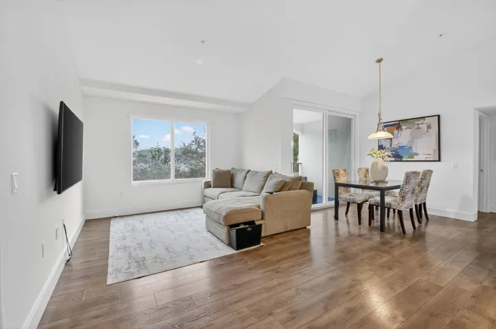 This beautifully updated 3 bed, 2 bath fully furnished condo is a must see!