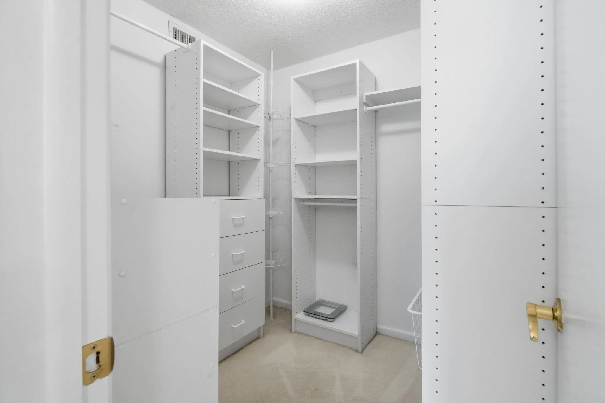 Master Bedroom Walk-in Closet