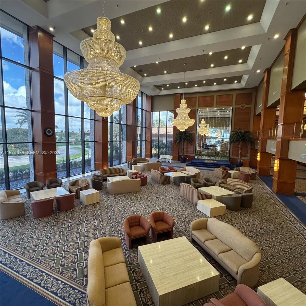 Grandeur Lobby