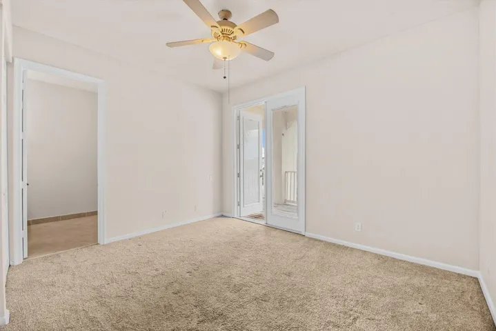 Upstairs Unsuite