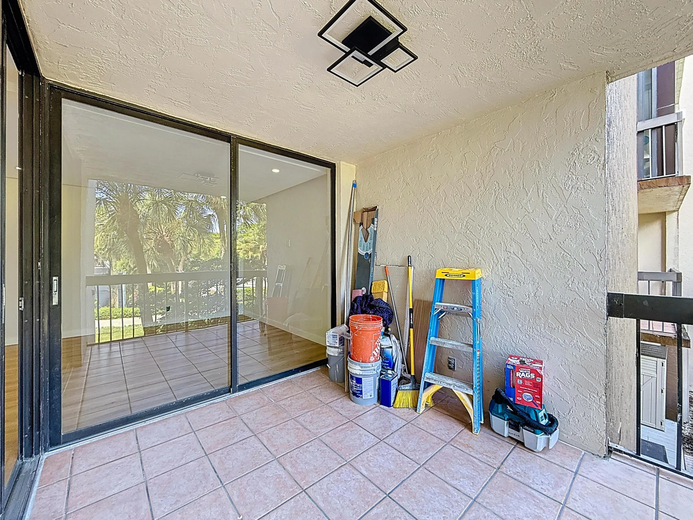 955 Egret Circle #207-52