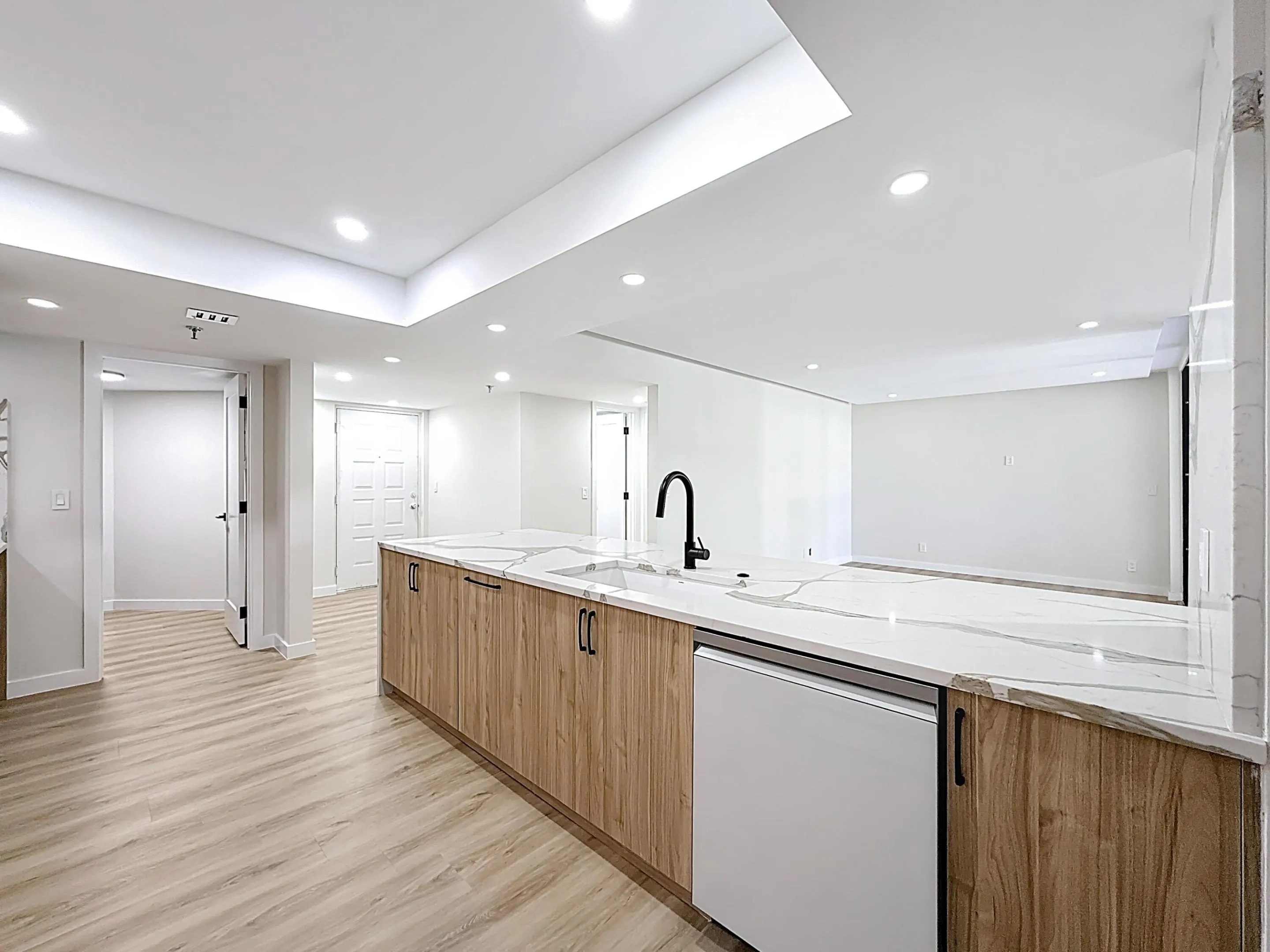 955 Egret Circle #207-25