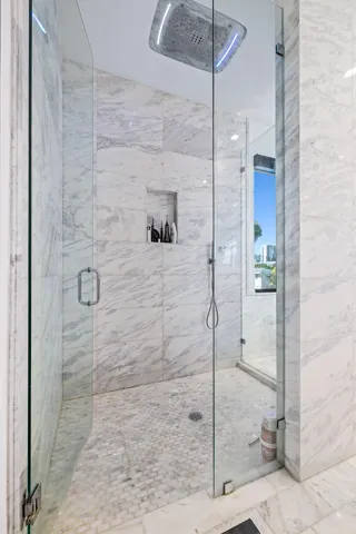 549 NE 10th Ave Fort Lauderdale_MLS-48