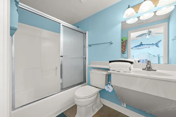 31-web-or-mls-9900 S Thomas Dr 2331 -31