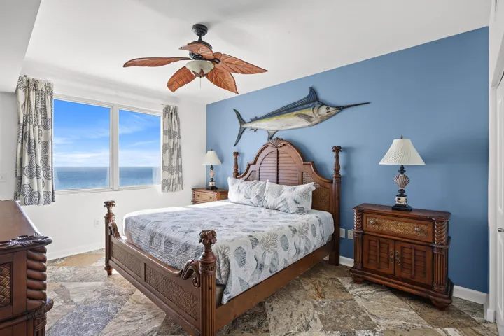 21-web-or-mls-9900 S Thomas Dr 2331 -21