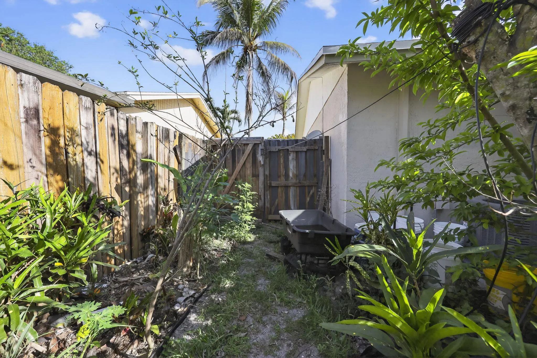07_9522_Affirmed_Ln_Boca_Raton_FL_33496_