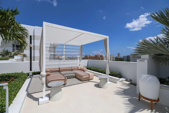 Rooftop cabana