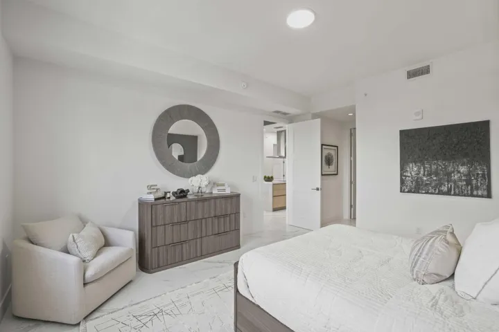 Main bedroom