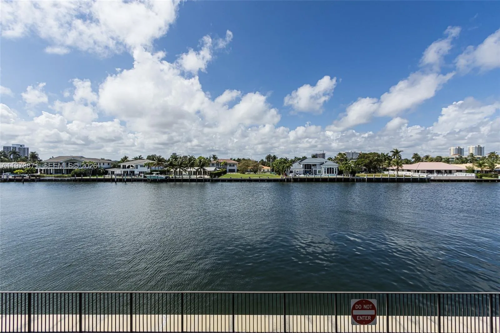 Direct Intracoastal View
