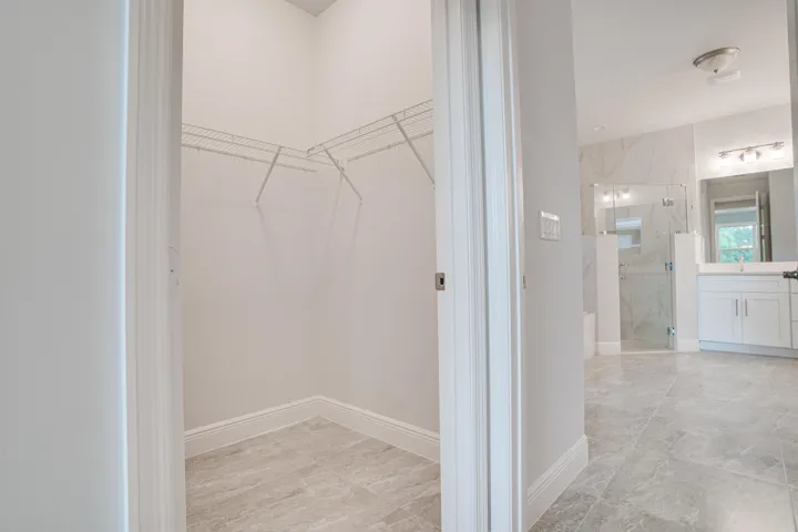 CMV09803HDR