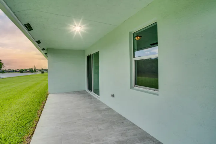 CMV09608HDR-Edit