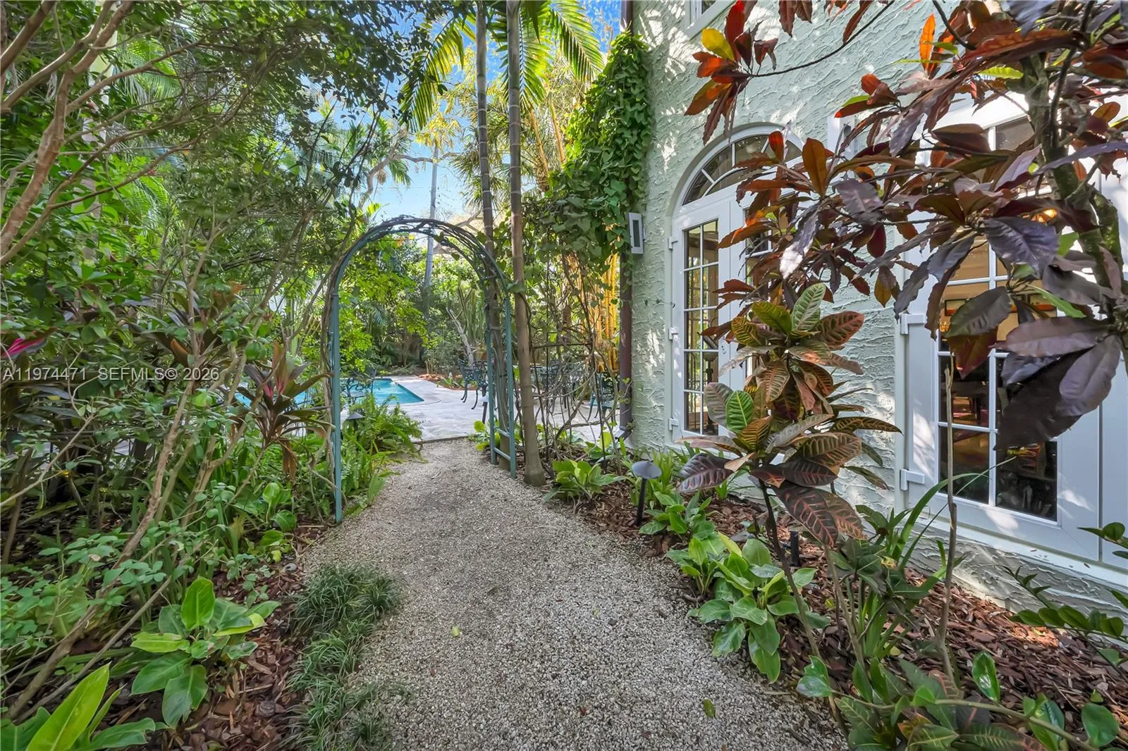 Property photo 221