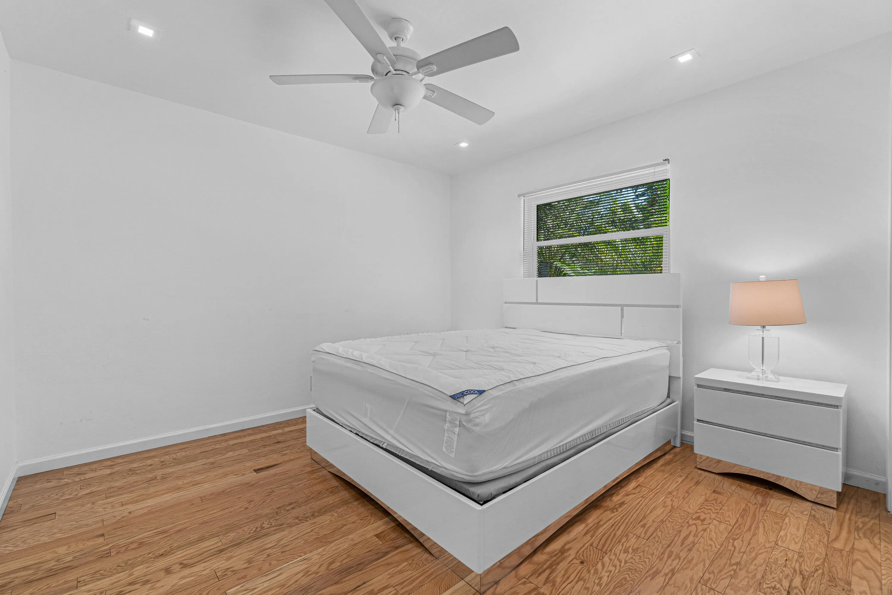 015-1124HighlandBeachDrive-HighlandBeach