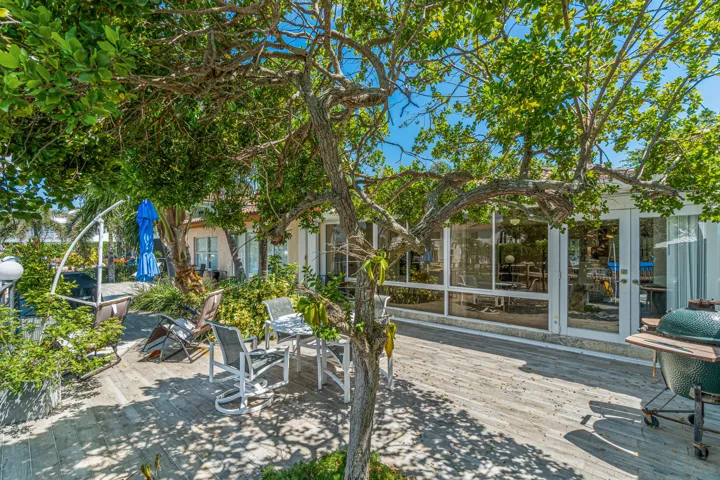 028-1124HighlandBeachDrive-HighlandBeach