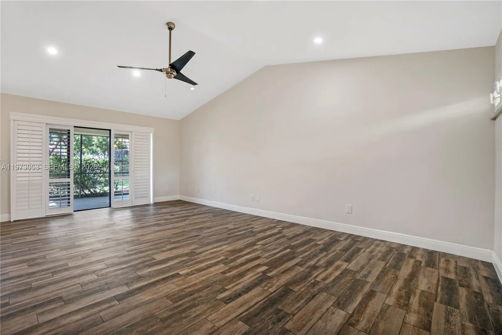 349 NW 94th Ter, Plantation FL 33324 - FOR SALE