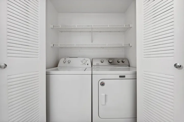 WASHER DRYER