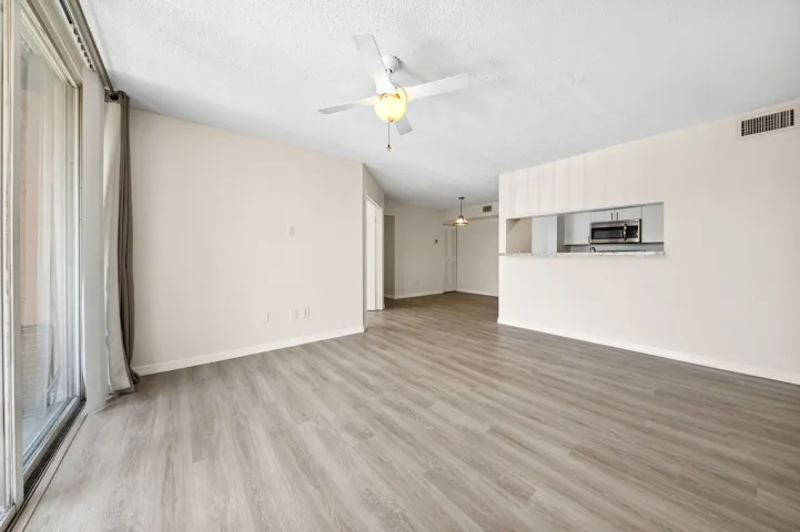 LIVING ROOM TO KITCHEN