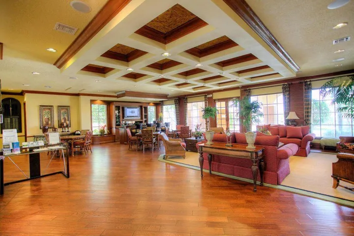 CLUBHOUSE