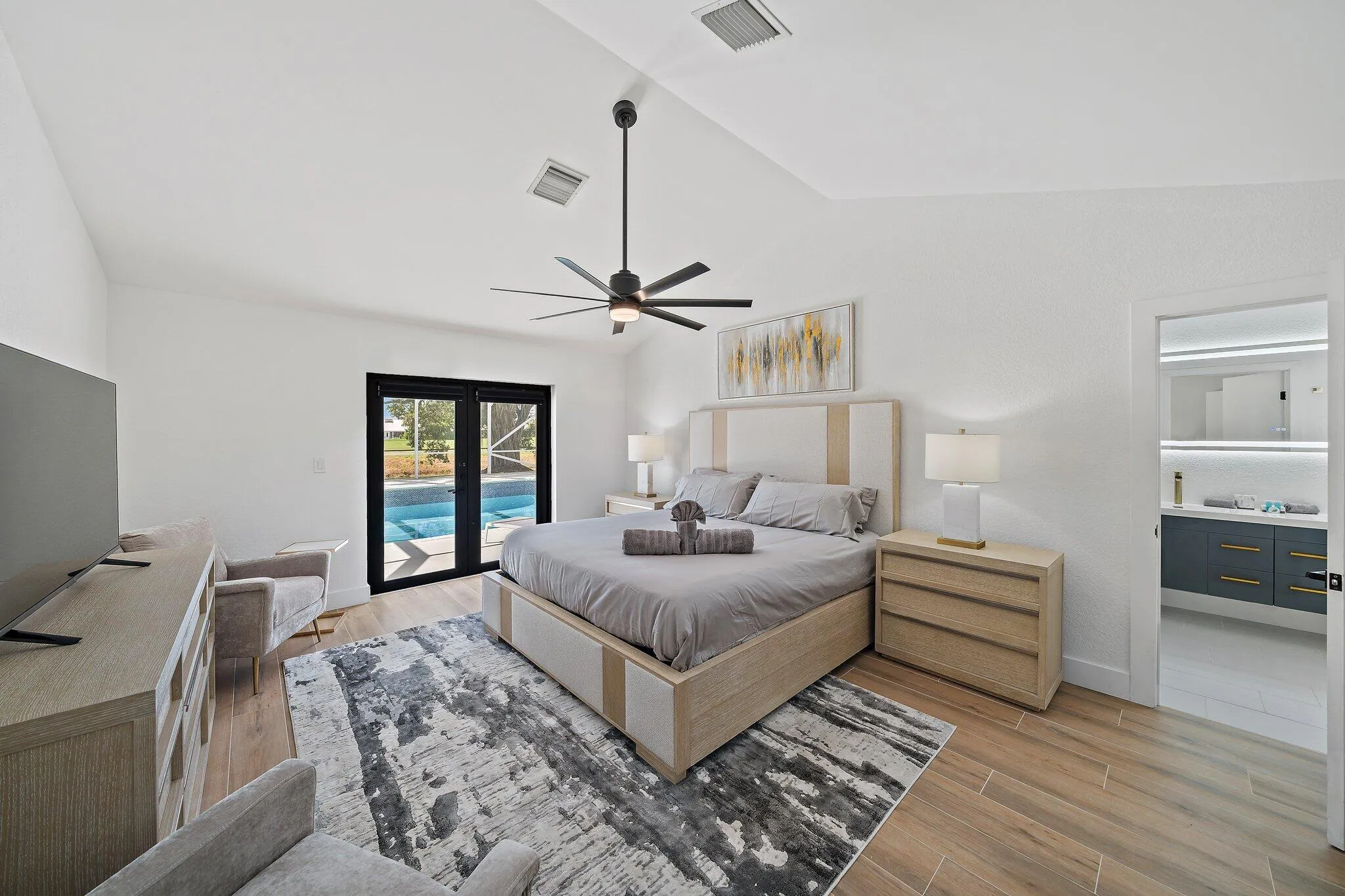 001-1878LyntonCir-FL-SMALL