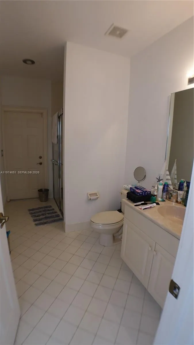 Cabana Bathroom