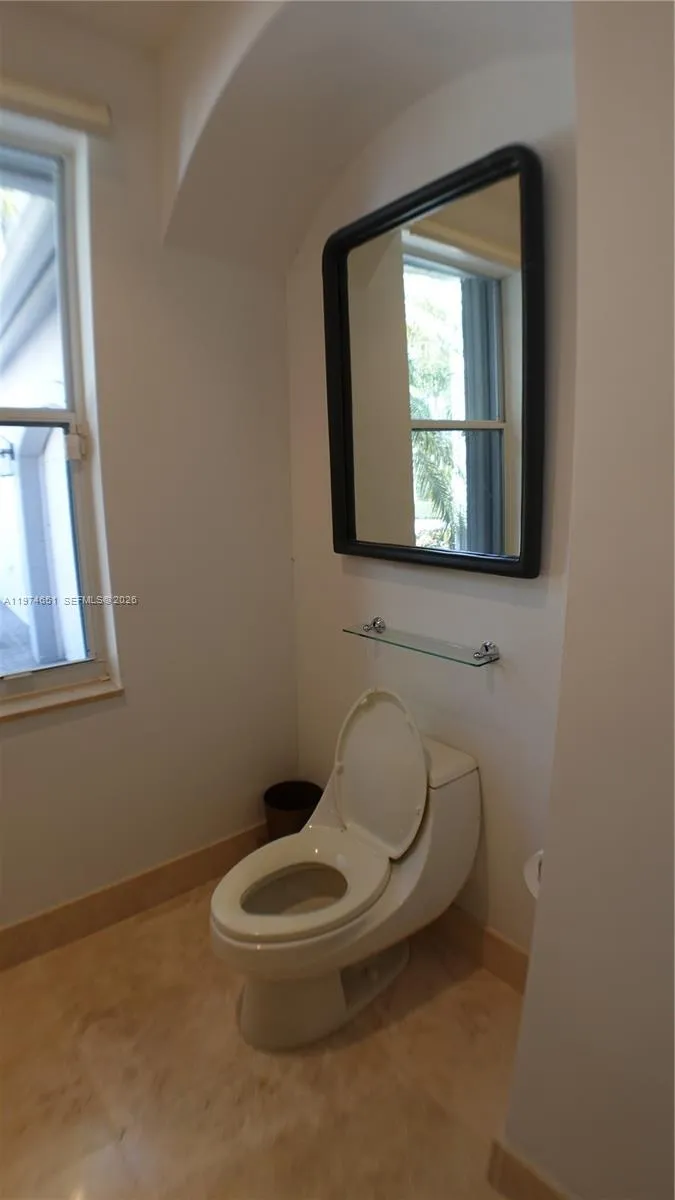 Social Bathroom
