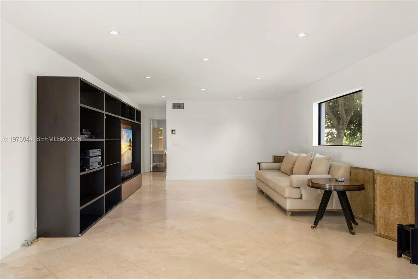 Property photo 85