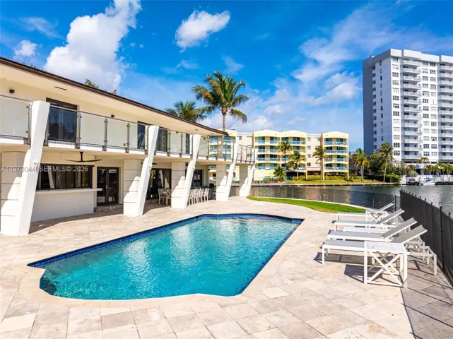 Photo 37
