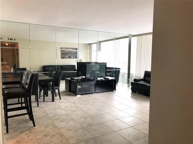 Very​​‌​​​​‌​​‌‌​‌‌​​​‌‌​‌​‌​‌​​​‌​​ Spacious
