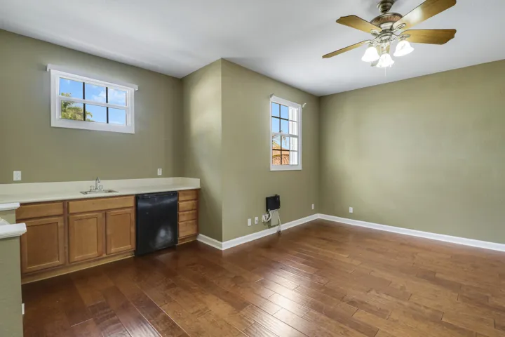 Inlaw suite Kitchenette