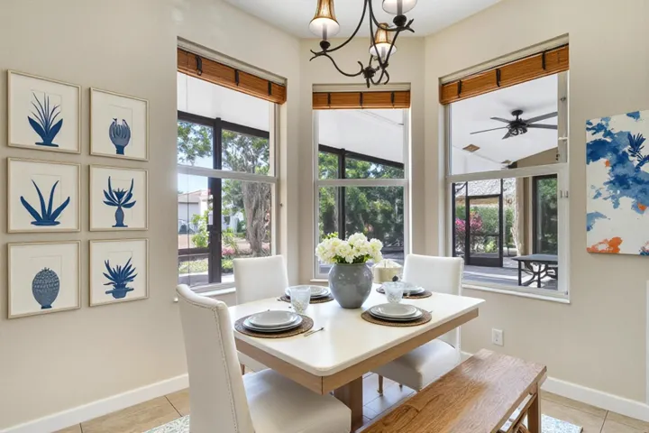 Eat in Kitchen staged