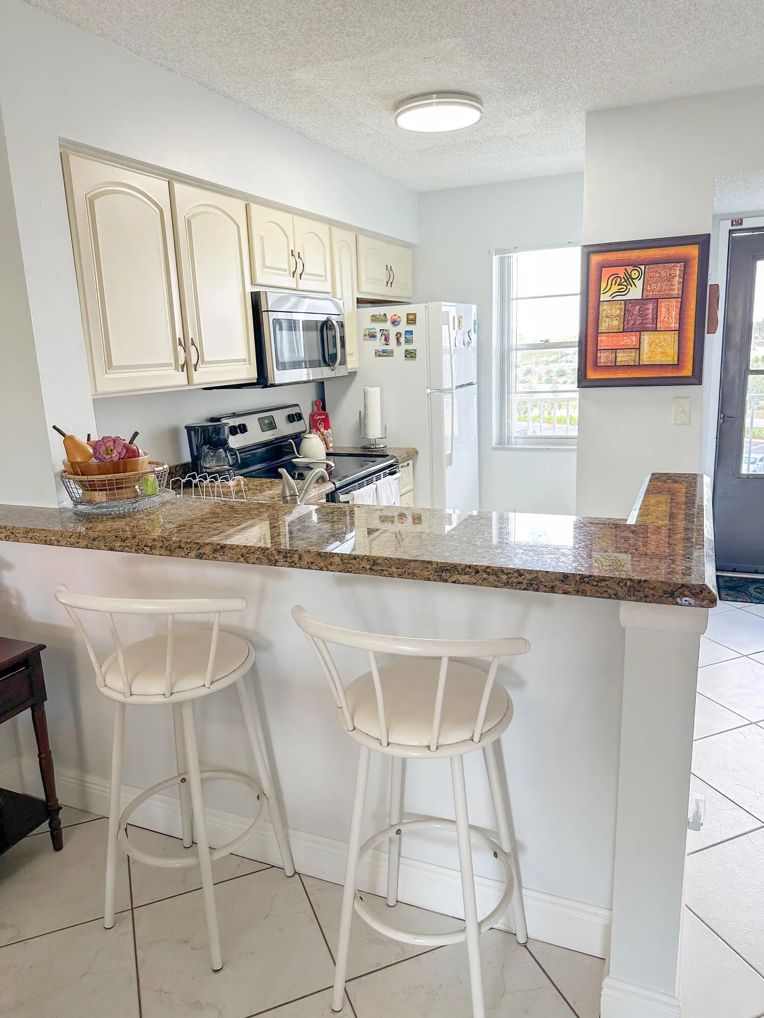 2222 N Cypress Bend-14