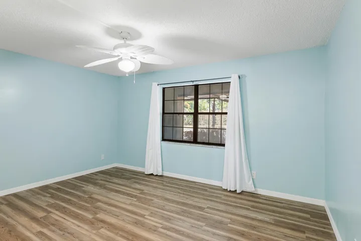 3100 SE Pruitt Rd Unit-large-020-046-310