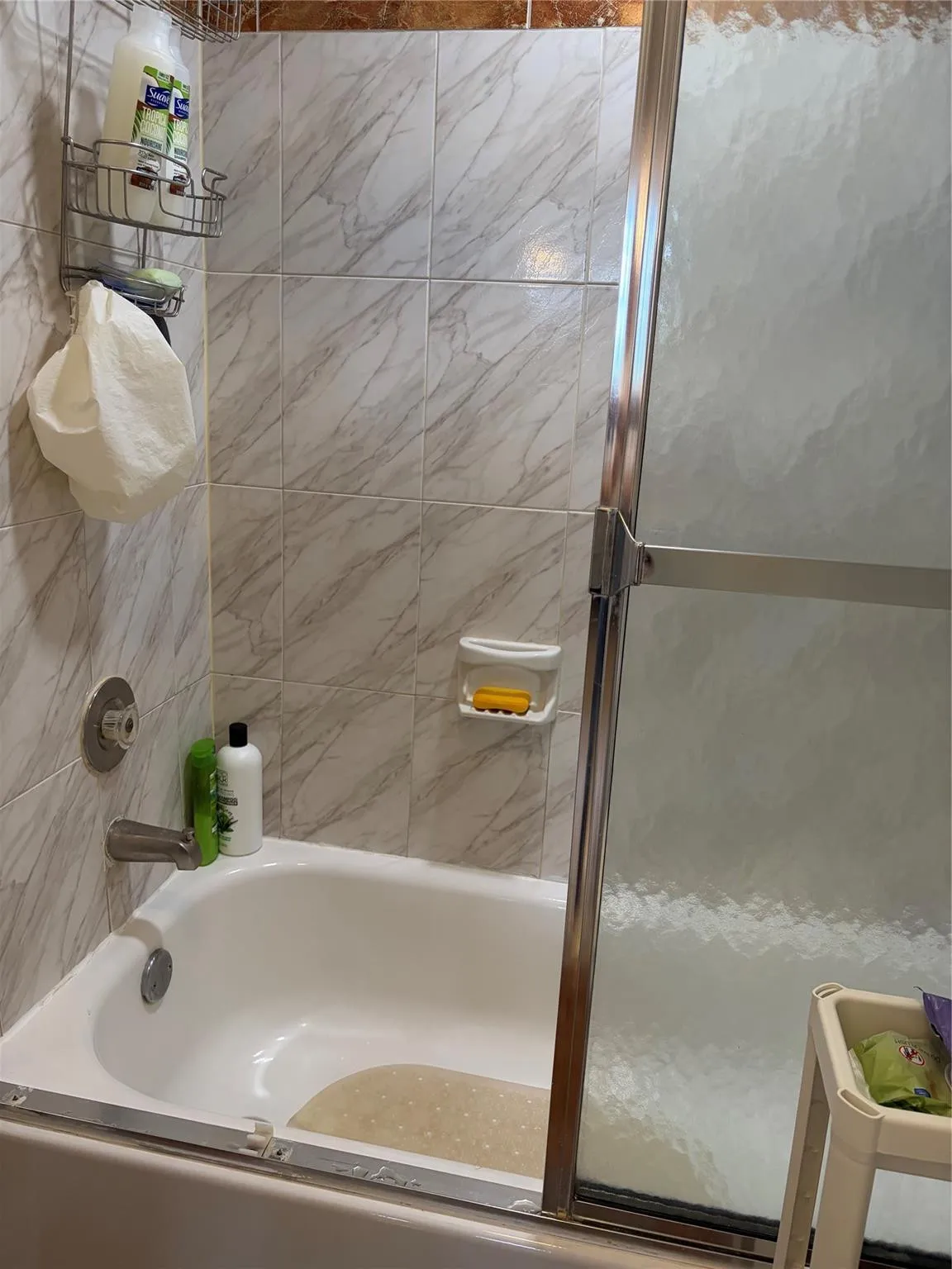 primary room bathroom