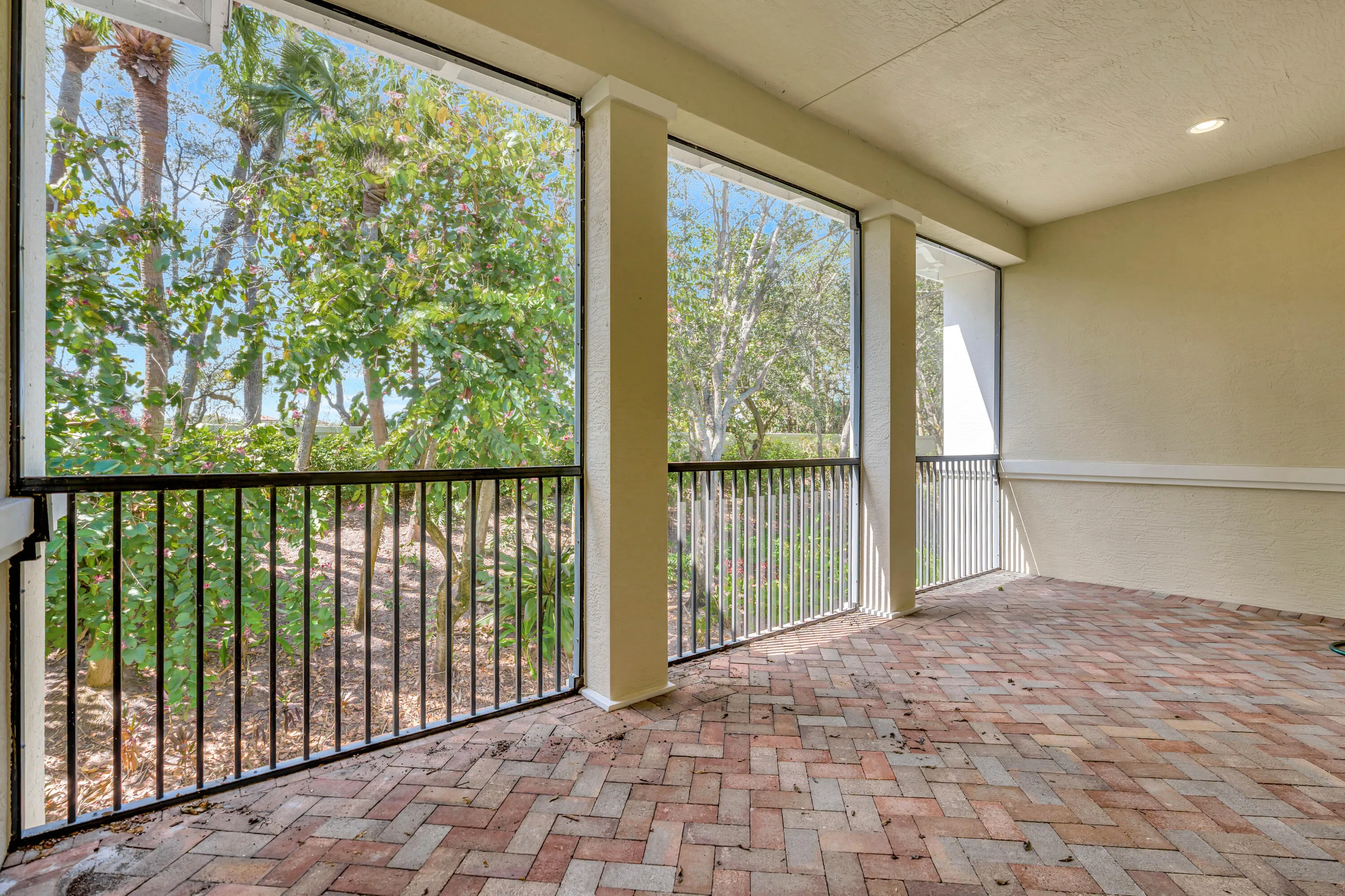 Property photo 60